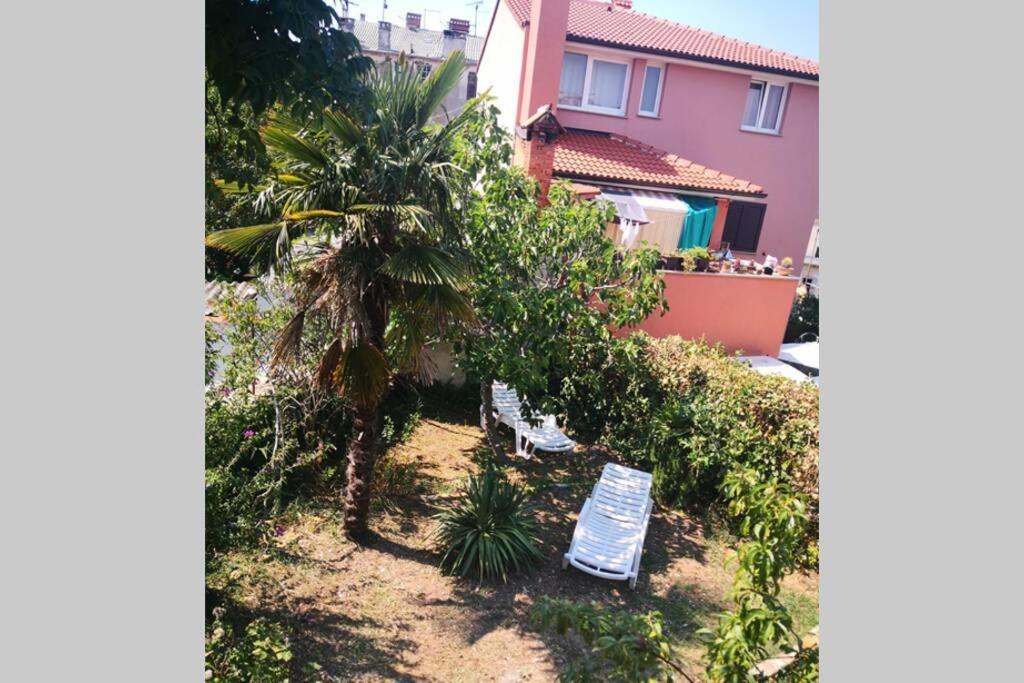 Апартаменты Casa Di Nonna Pina, Kuca U Blizini Arene Пула Экстерьер фото